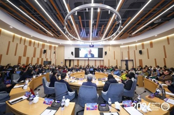 东方心象·美愈未来——亚太艺术疗愈国际学术研讨会暨情绪作品展在青岛隆重举行